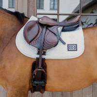 Tapis de selle compétition Fishbone avec 2 numéros Kentucky Jumping Blanc