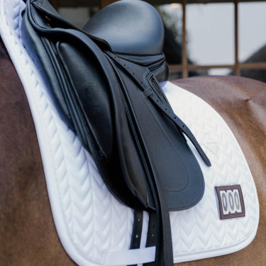 Wedstrijd zadeldek Fishbone met 2 nummers Kentucky Dressuur Wit