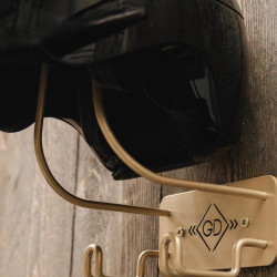 Helmhouder met Haak in Staal Grooming Deluxe by Kentucky Goud
