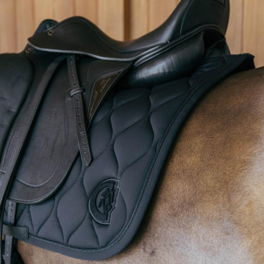 Dressuur zadeldek voor comfort & stijl - Kentucky Dressuur zadeldek voor comfort & stijl - Kentucky