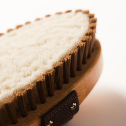 Paardenborstel zachte nylonharen – Kentucky Grooming Paardenborstel zachte nylonharen – Kentucky Grooming