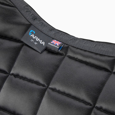 Tapis de selle Eltar Satin Shires Arma Noir Tapis de selle Eltar Satin Shires Arma Noir