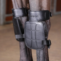 Shires Arma Nx-Max kniebeschermers Zwart