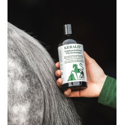 Paardenshampoo met actieve kool – KERALIT Schimmelschwarz