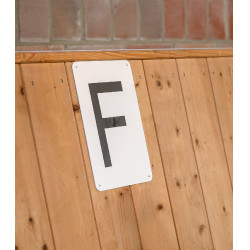Lettres de dressage équestre 20x60m Waldhausen
