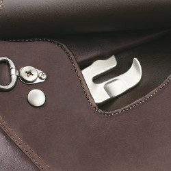 Selle Bates Caprilli Close Contact Hart Marron