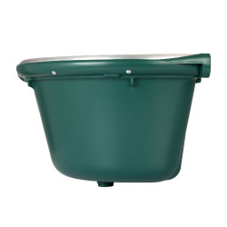 Mangeoire d’angle avec bord métallique et deux supports muraux Capacité 16 litres AmaHorse