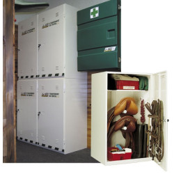 Armoire de sellerie La Gée