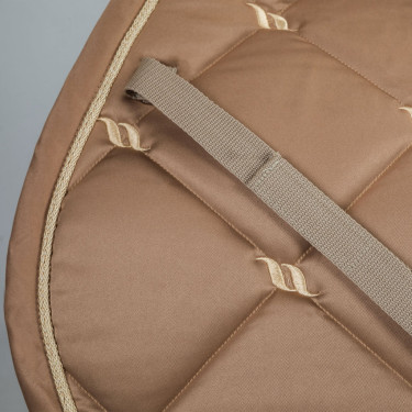 Zadeldek Dressuur Night Collection Back On Track Nougat Bruin Zadeldek Dressuur Night Collection Back On Track Nougat Bruin