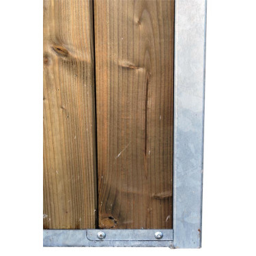 Séparation de box coulissante barraudée et soubassement bois 3 m La Gée Séparation de box coulissante barraudée et soubassement bois 3 m La Gée