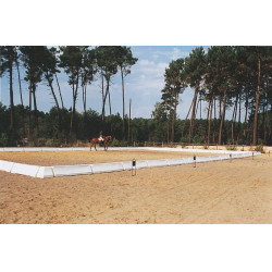 Carrière de dressage 60x20 m La Gée