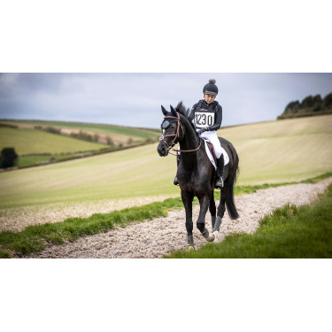 LeMieux Zelfkoelende Close Contact Vierkante Zadeldek Wit