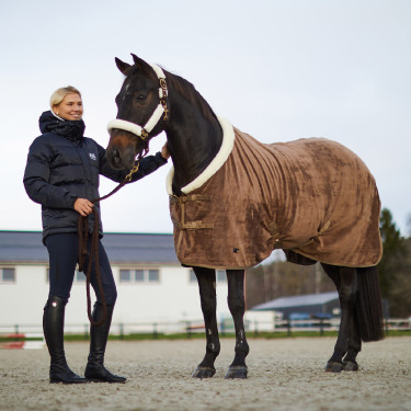 Lincoln fleece deken met nekrand van bont Horze Donkerbruin