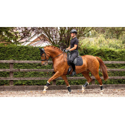 Tapis LeMieux dressage Soft Shell antidérapant Noir