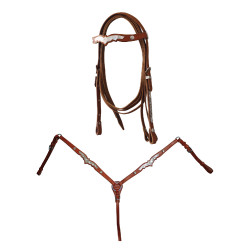 Bridon western Lakota avec collier de chasse et rênes décorations en argent Bridon western Lakota avec collier de chasse et rênes décorations en argent